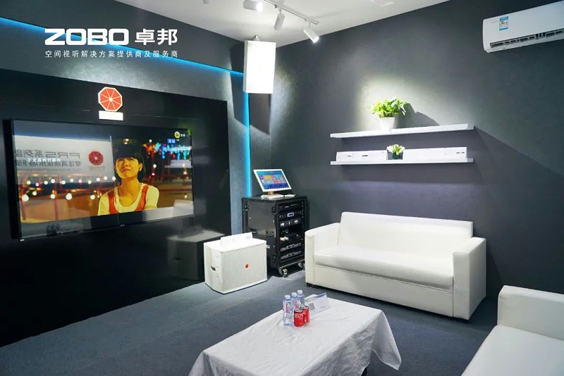 11人潮涌动，新品闪耀!ZOBO草莓视频软件免费下载广州展首日引爆行业焦点