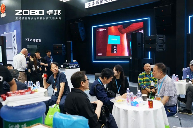 16人潮涌动，新品闪耀!ZOBO草莓视频软件免费下载广州展首日引爆行业焦点